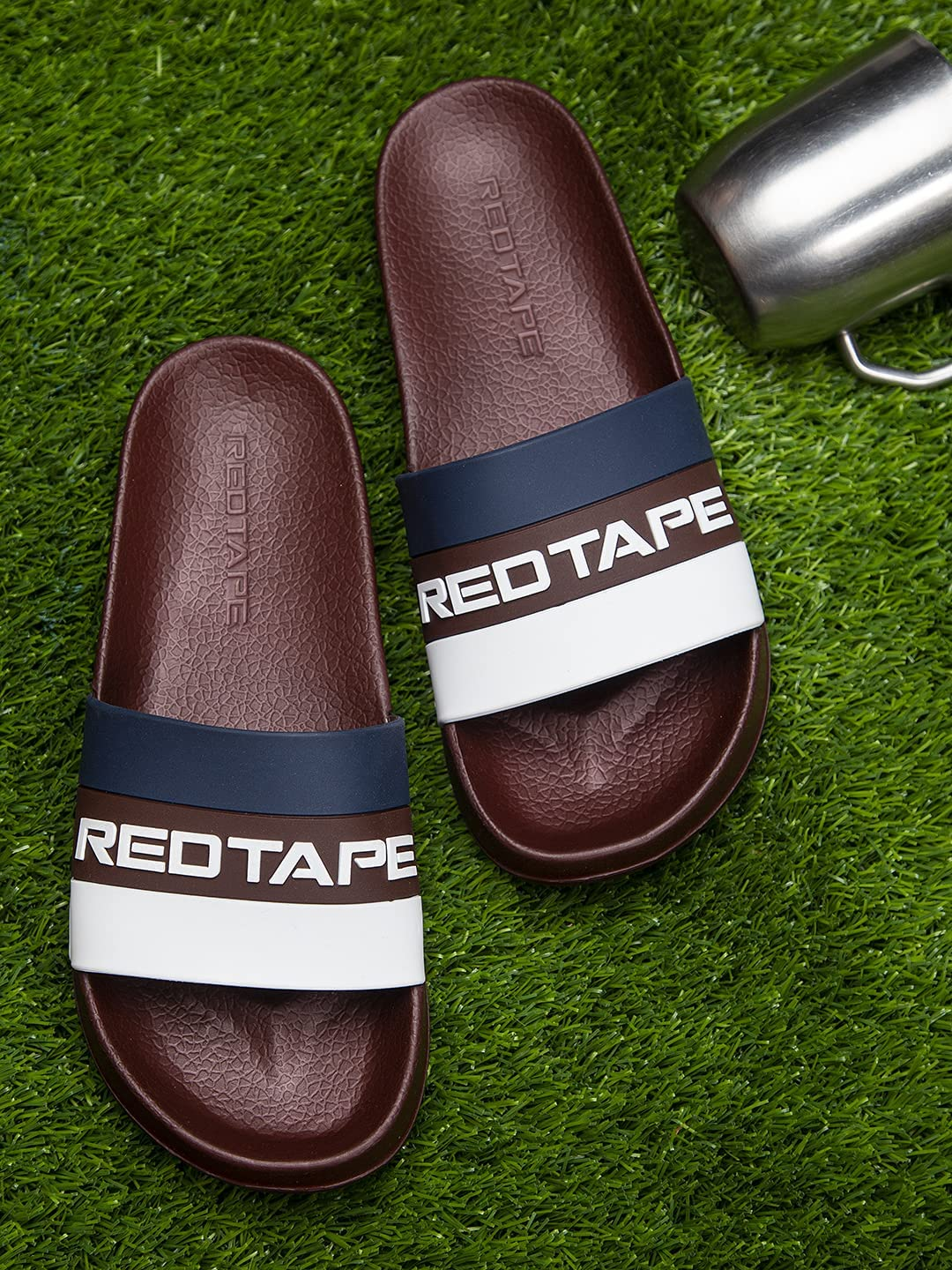Red Tape Men'S Classic Sliders - Featuring Firm Grip, Slip -Resistance, Shock Absorption & Better Traction, Model RFF0725, Maroon