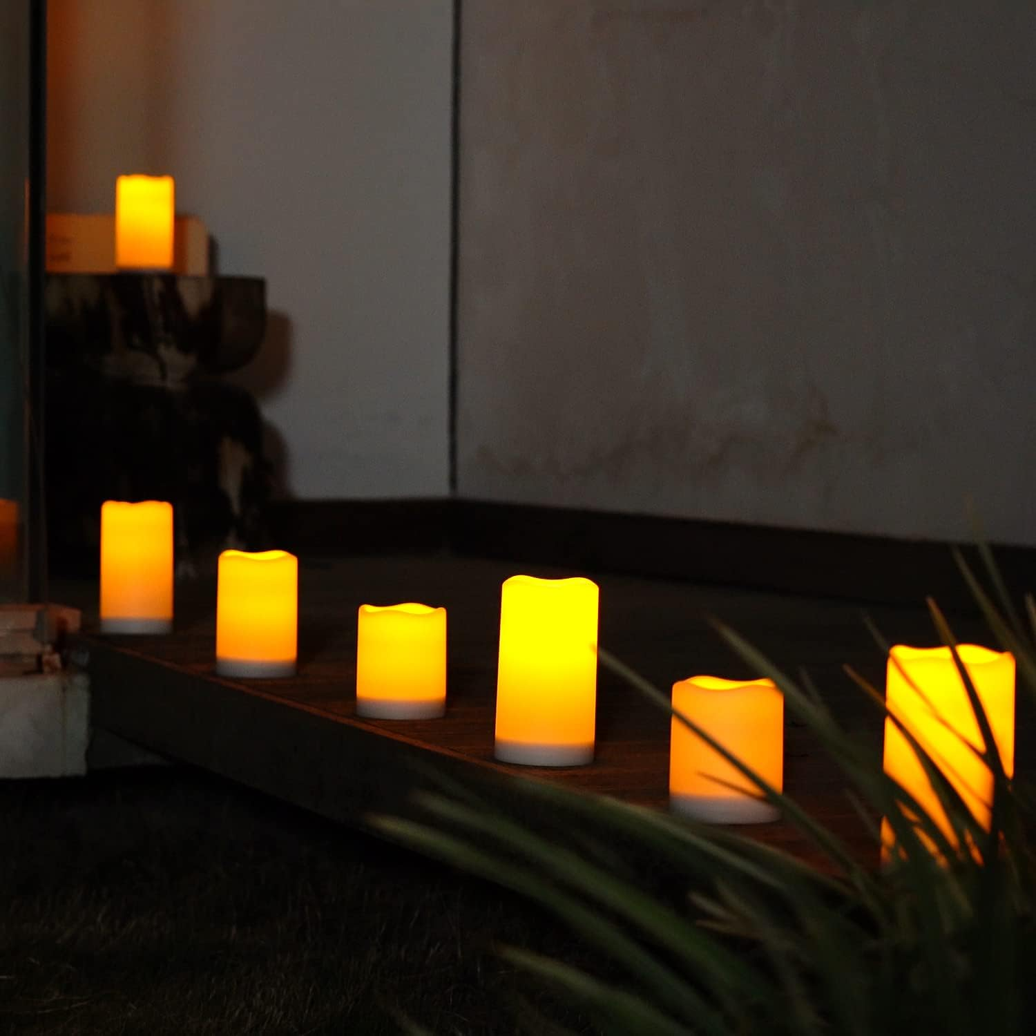 Homemory Solar Candles Outdoor Waterproof, 3"X6" Rechargeable Solar Powered Lights, Flameless Flickering Dusk to Dawn Sensor Outdoor Pillar Candles for Halloween, Lanterns, Garden, Patio, Porch