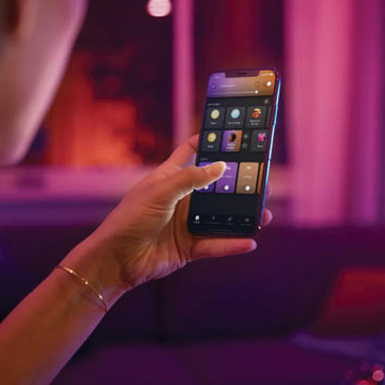 Philips Hue Ceiling Light, White, 1 Count (Pack of 1) image number 2