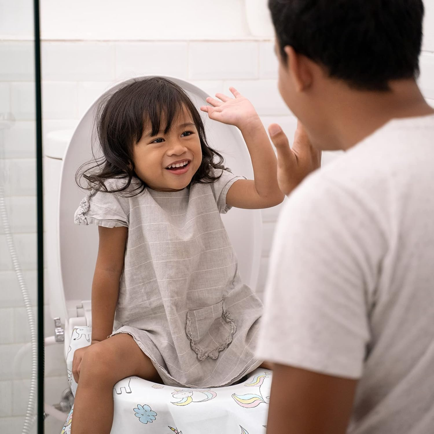 Mimorou 40 Pcs Toilet Seat Covers Disposable for Kids, Toddler, Extra Large, Unicorn Style image number 3