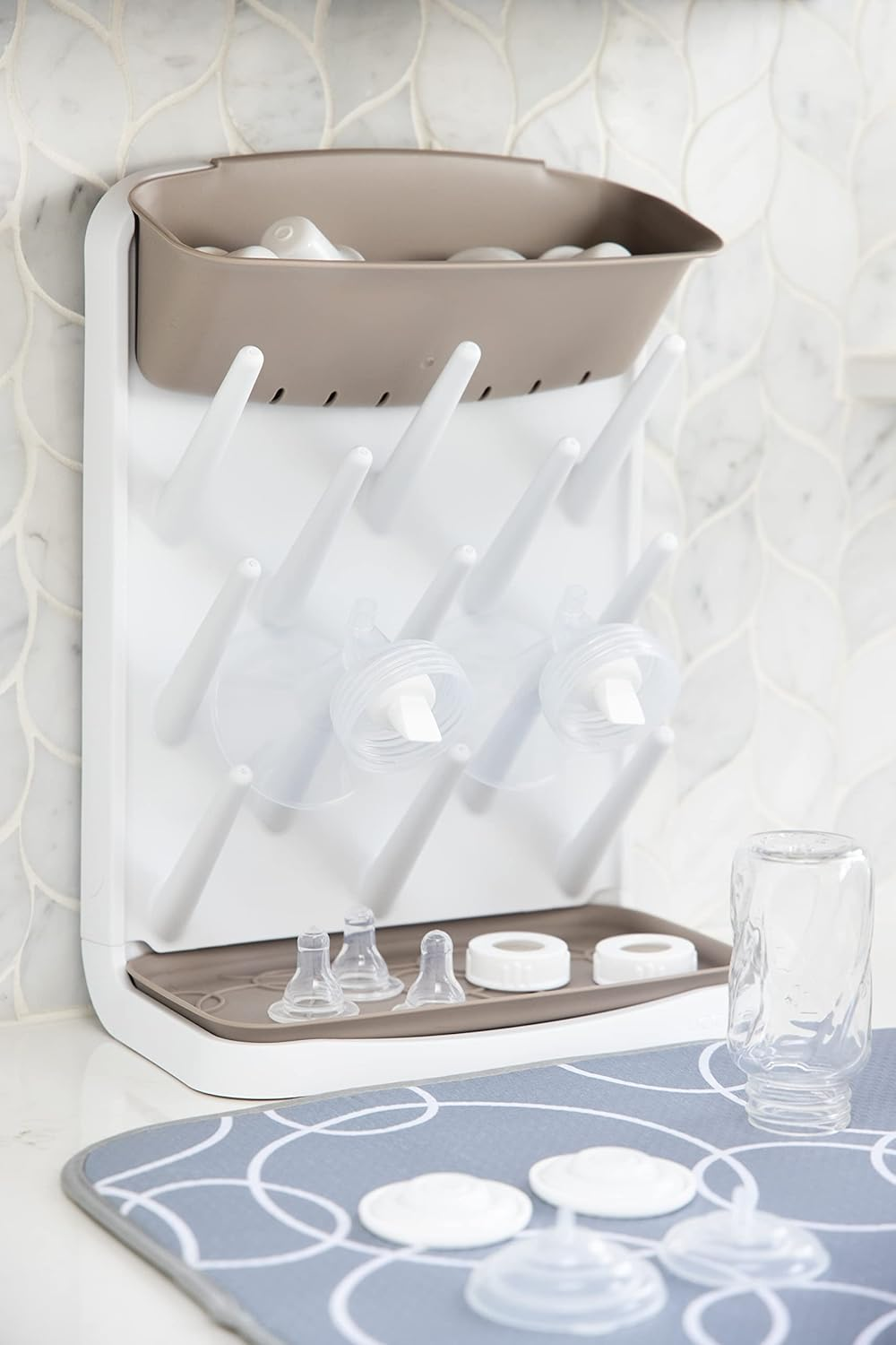Ubbi Vertical Baby Bottle Drying Rack, Space Saving Countertop Drying Rack Baby Accessory, Taupe image number 4