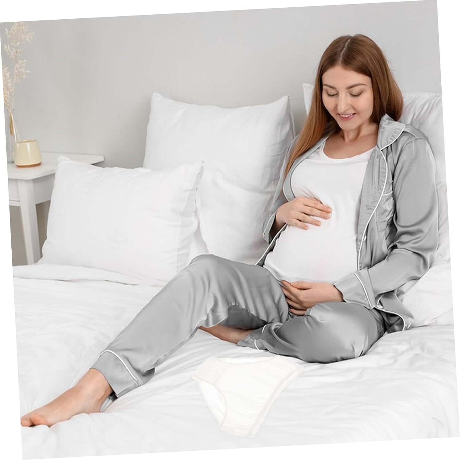 Happyyami 4Pcs Pregnancy Underwear Women Panties Disposable Cotton Underwear Women Panties Pack Comfortable and Elastic Maternity Undergarments image number 2