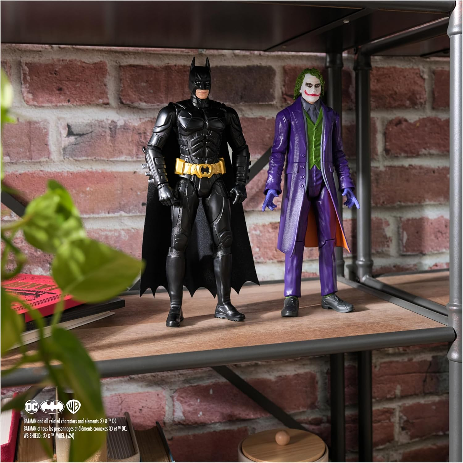 DC Comics Batman, the Dark Knight the Joker Action Figure, 12-Inch, 85Th Anniversary Limited Edition Collectible Kids Toys for Boys and Girls Ages 3 and Up image number 5