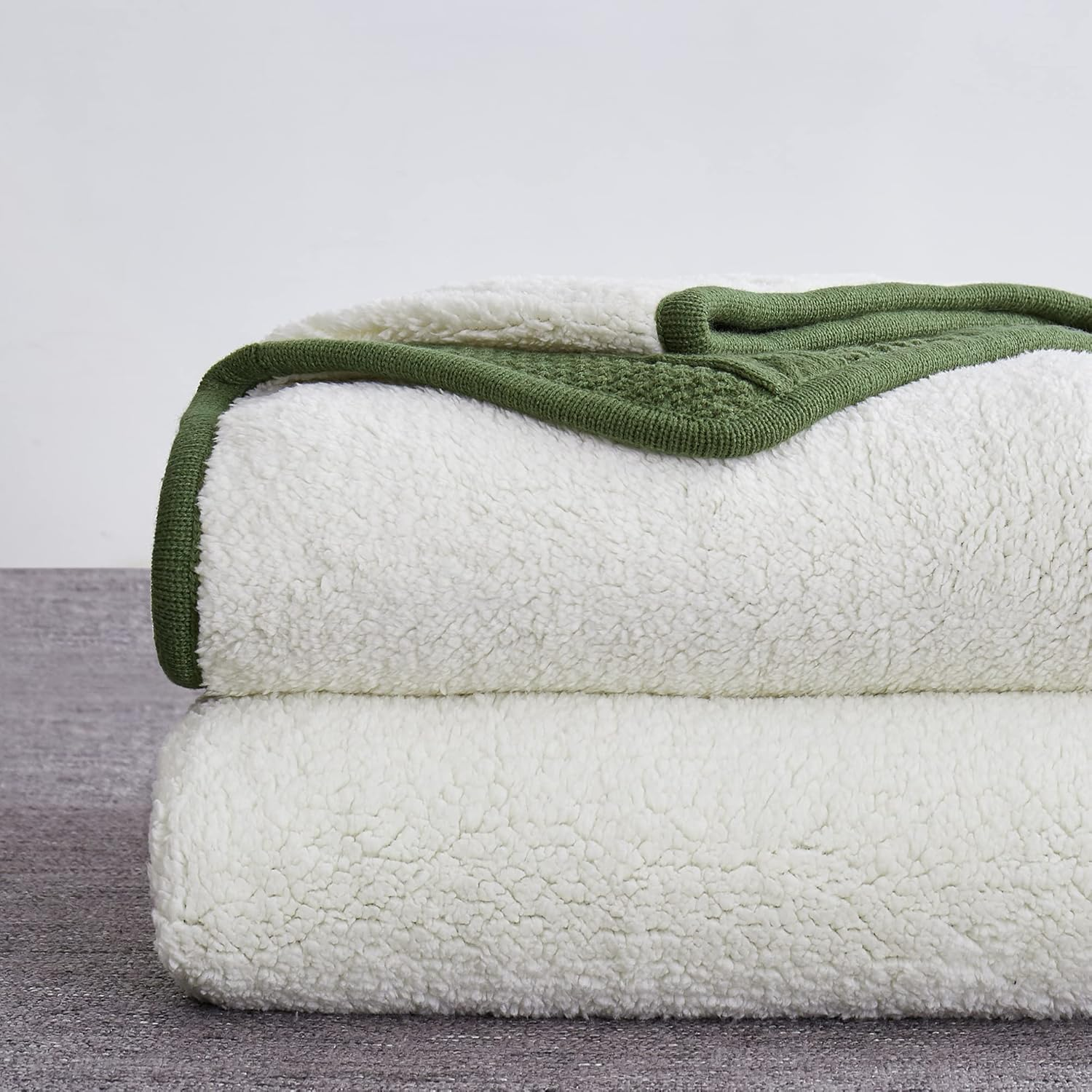 Longhui Bedding Olive Green Acrylic Cable Knit Sherpa Throw Blanket - Thick, Soft, Big, Cozy Knitted Fleece Blankets for Couch, Sofa, Bed - Large 60 X 80 Inches Coverlet All Season