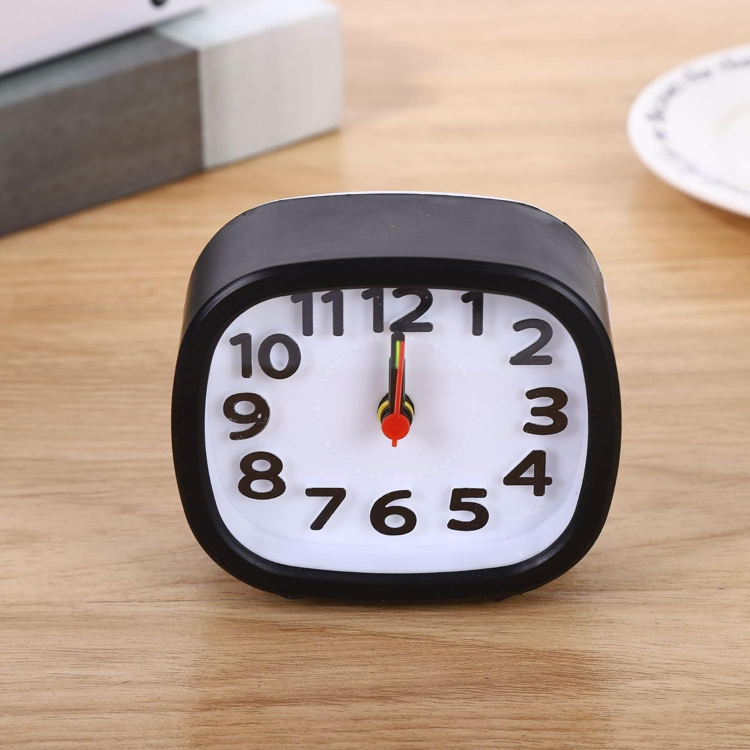 Analog Alarm Clocks for Bedrooms, Digital Alarm Clock for Kids Silent Alarm Clock Wall Clock Decor Wind up Clock Compact Alarm Clock Travel Home Decoration Small Clock image number 3