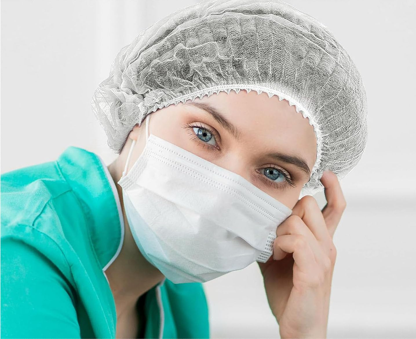 Disposable Hair Net, Elastic Non-Woven Bouffant Caps, Soft and Breathable Head Cover for Shower, Food Service, Kitchen, Hospital 100-Piece