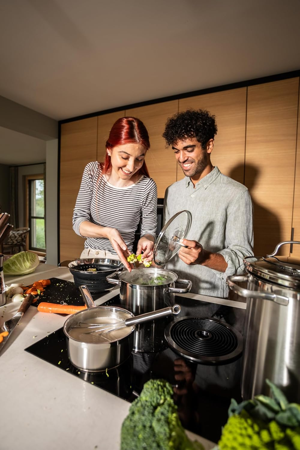 R&Ouml;SLE Elegance Asparagus and Pasta Pot, High-Quality Pot for Preparing Pasta or Vegetables, 4.5 Litres, Stainless Steel 18/10, Sieve Insert, Dishwasher Safe, 30.5 X 17.3 X 24.7 Cm, Silver image number 6