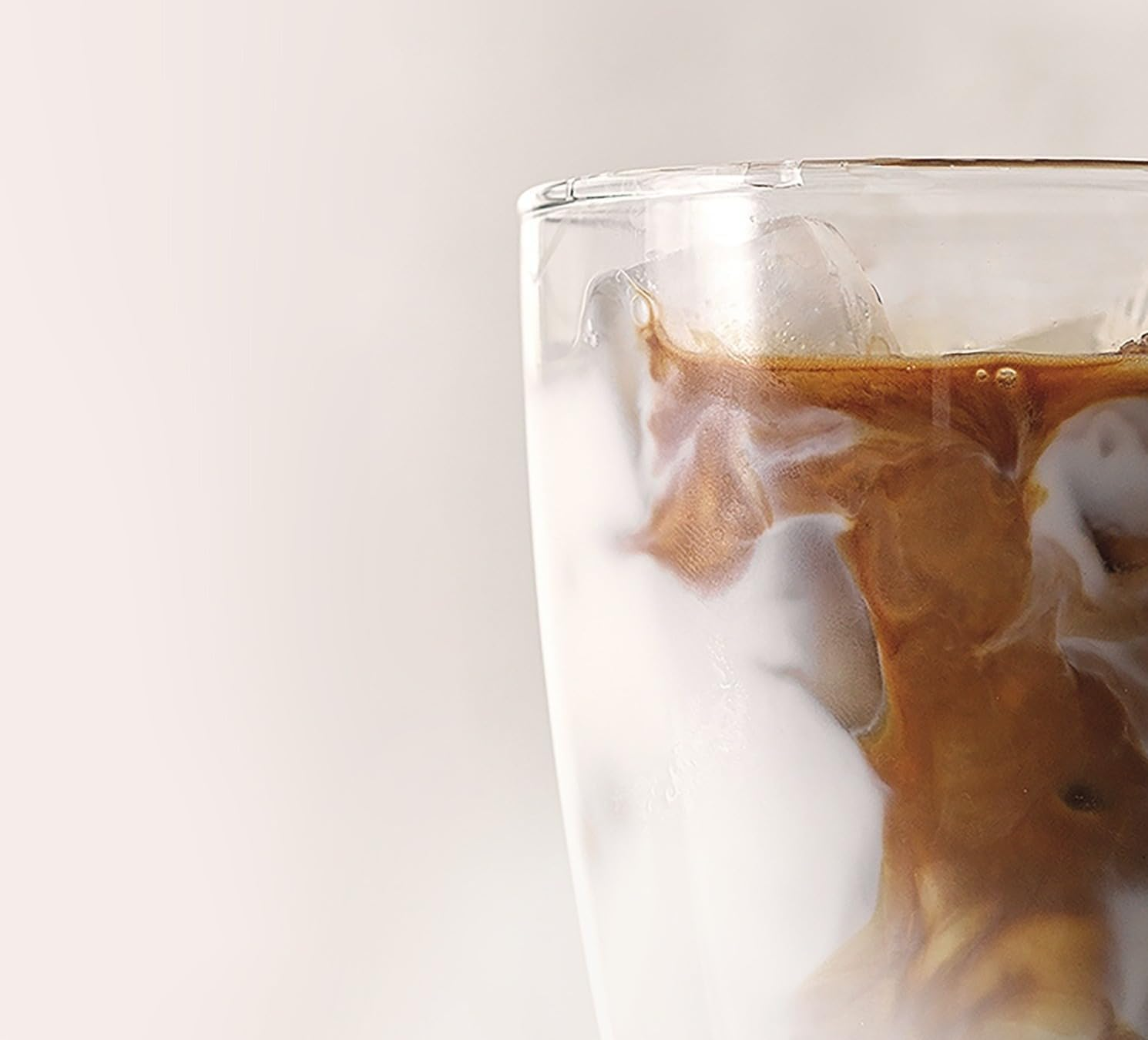 Vittoria Decaffeinated Freeze Dried Instant Coffee. 100% Chemical Free, Medium - Dark Roast Espresso Flavour - 100G image number 5