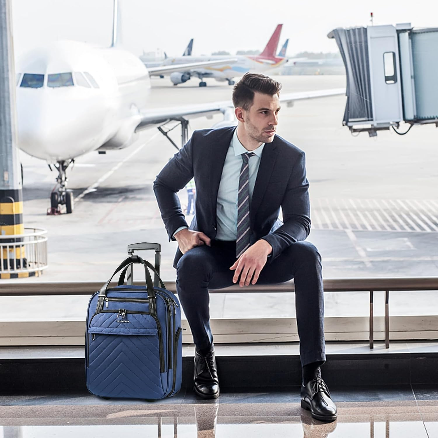 VANKEAN Carry on Underseat Multi-Functional, 16-Inch Underseater Lightweight Overnight Suitcase for Men Women image number 5