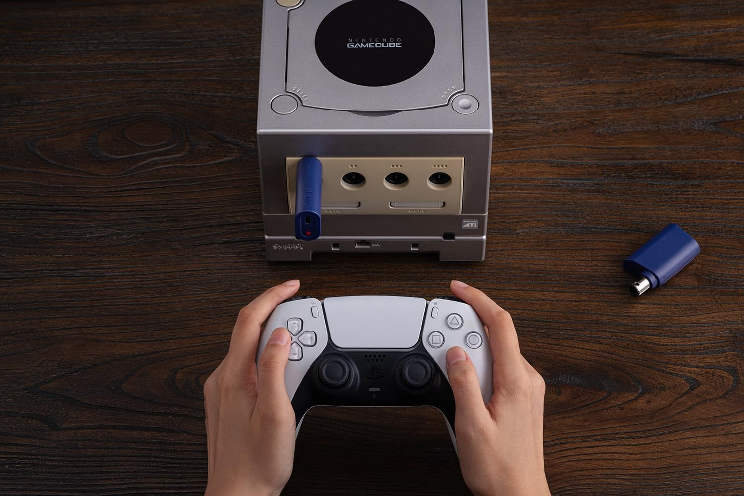 8Bitdo Bluetooth Retro Receiver for NGC, Wii and Windows, Compatible with Xbox Series Controller, Xbox One Bluetooth Controller, Switch Pro and PS5/PS4 Controller