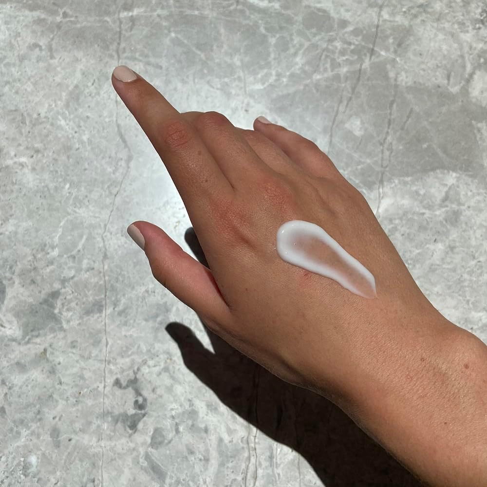 Ocean Road White Body Lotion 400Ml &ndash; Rejuvenating Lotion with Antioxidant-Rich Australian Superfruits &ndash; Ethically Sourced, Vegan, Australian Made Skincare for Hydrated, Radiant, Youthful Skin image number 2