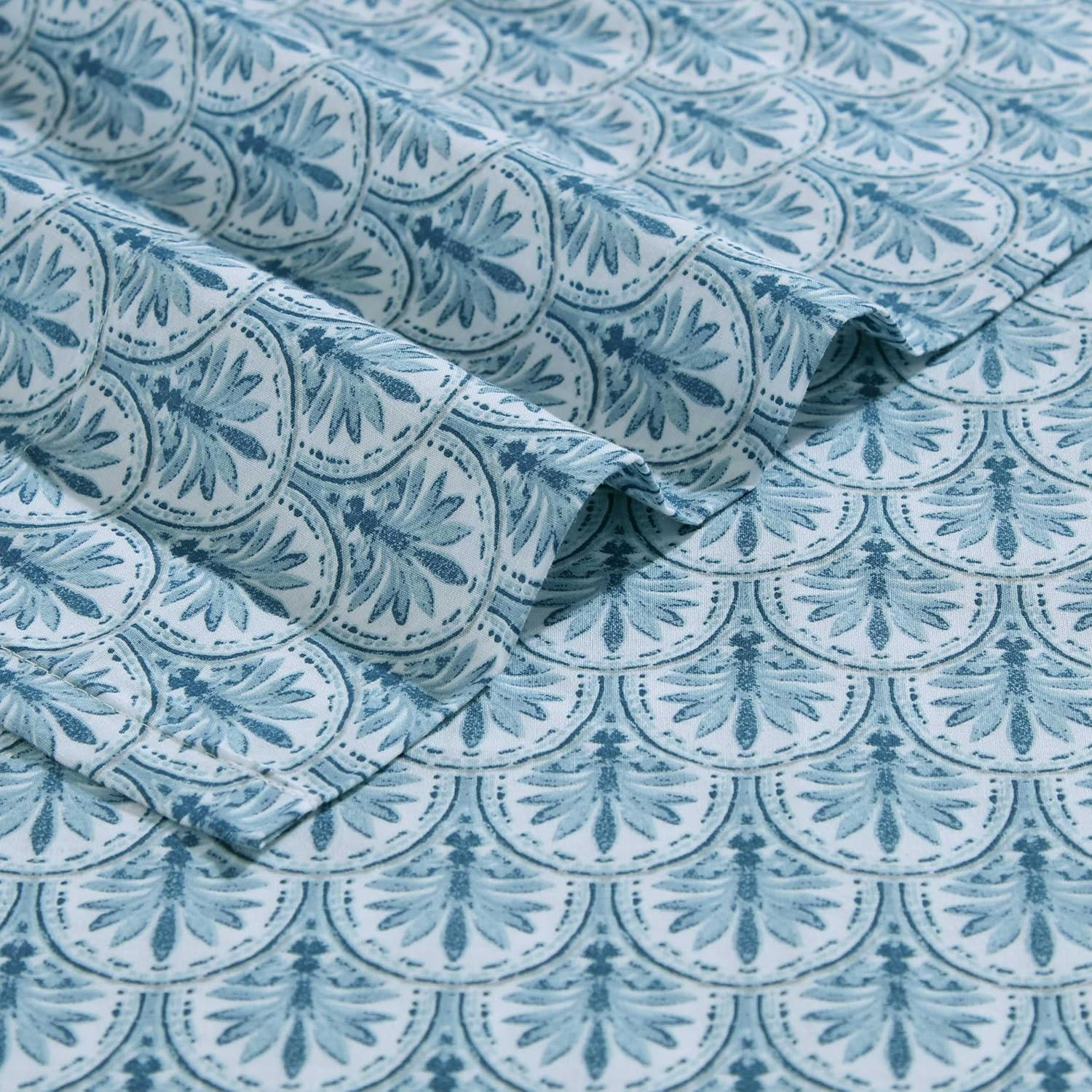 Tommy Bahama - King Sheet Set, Super Soft Cotton Percale Bedding with Matching Shams, Tropical Bedding Set, Oeko-Tex Certified (Coastal Batik Blue, King) image number 7