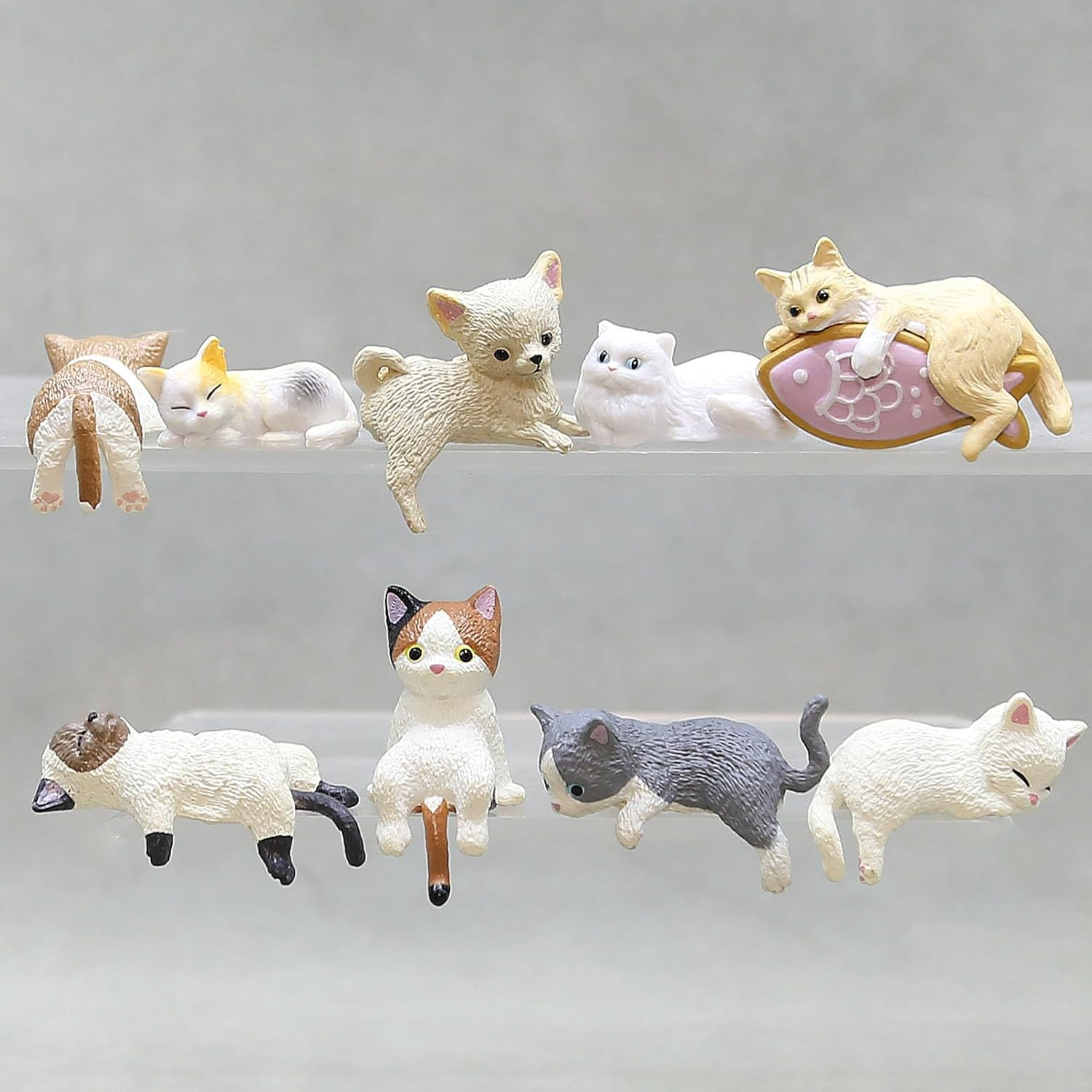 MQIONGJOOY 9 Pcs Cute Cat Fingurine Computer Monitor Decor, Mini Lovely Kitty Screen and TV Decorations, Animal Cat Figurines Set Mascot Crafts for Home Office Desk Cake Topper Decoration image number 4