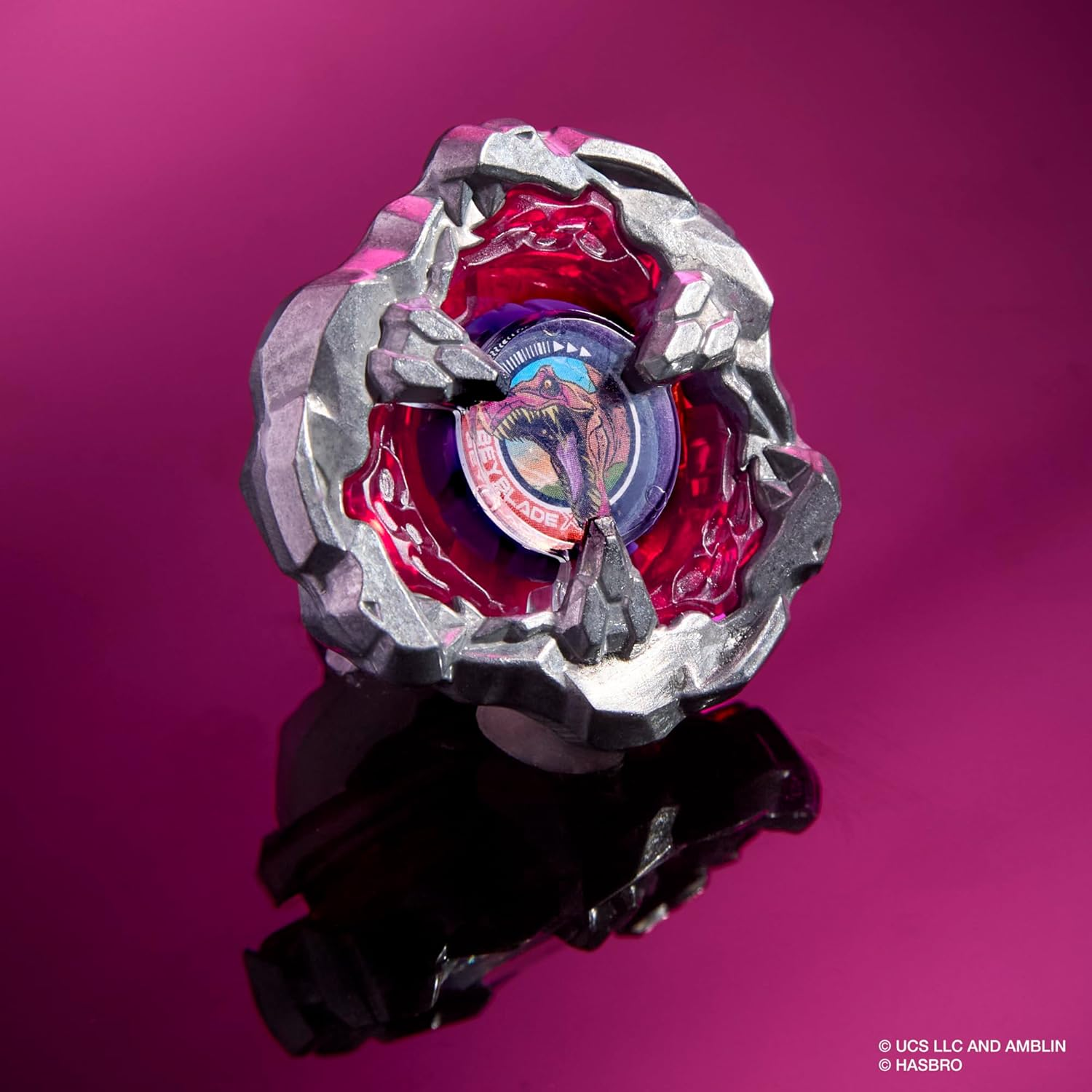 Beyblade X Jurassic World X Beyblade Collab Spinosaurus Vs. Quetzalcoatlus Set, 2 Takara Tomy Tops, 2 Launchers, Battling Tops Game, Ages 8+ image number 4