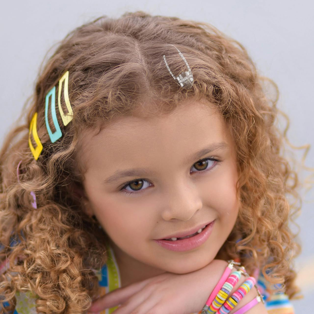 WOFASHPURET Pack of 20 Mini Hair Clips for Boys Girls Transparent Crocodile Hair Clips Large Non-Slip Clips in Oval Design for School Home and Parties image number 3