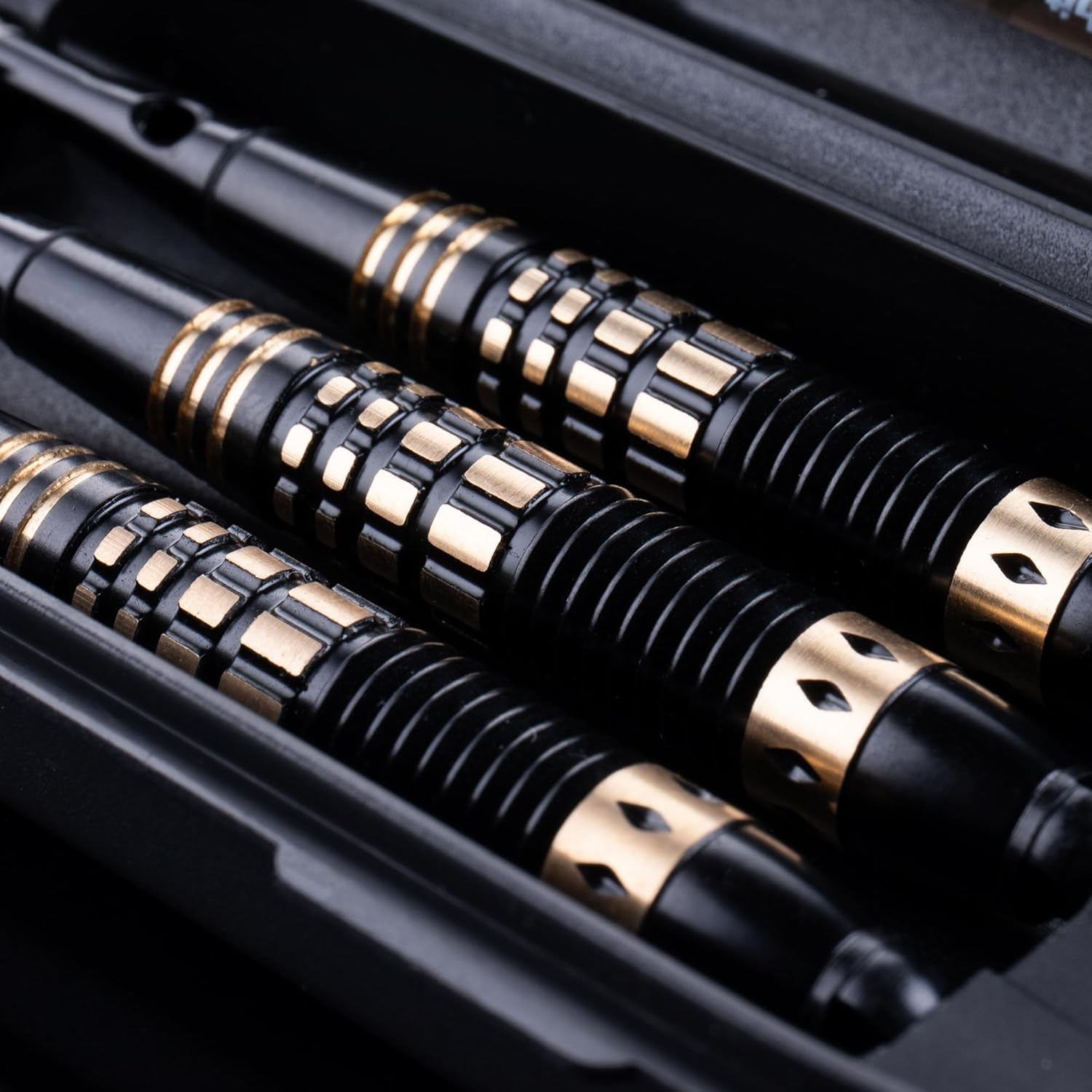 Magerabbit Professional Steel Darts Set,Copper Barrel,Metal Tip Darts with Dart Carrying Case +Extra Flight+ Alum Shafts+Dart Tools. Metal Darts,Steel Tip Darts for Dartboard image number 6