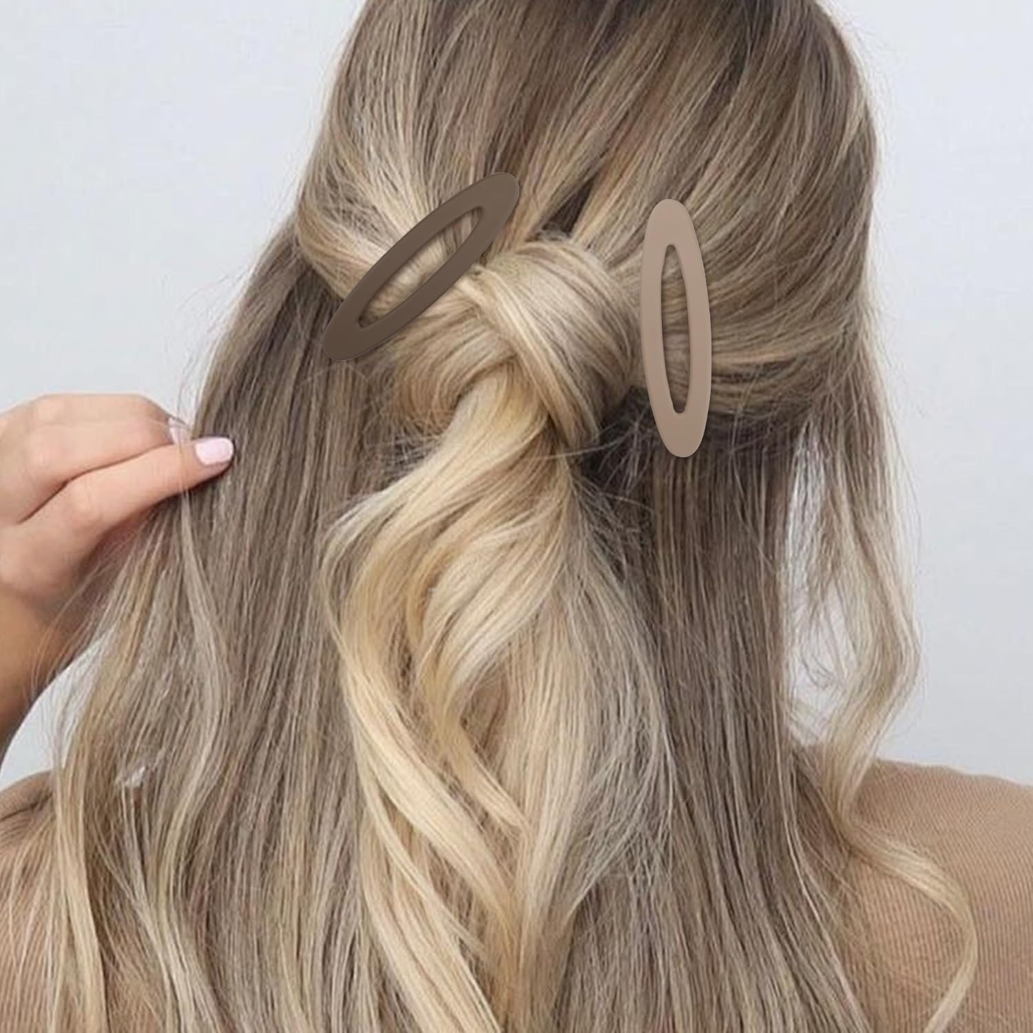 4PCS Snap Hair Clips for Women,Matte Snap Clips for Hair,Snap Hair Barrettes for Girls,Hair Pins for Girls, Medium Barrettes Hair Accessories (9CM) image number 3