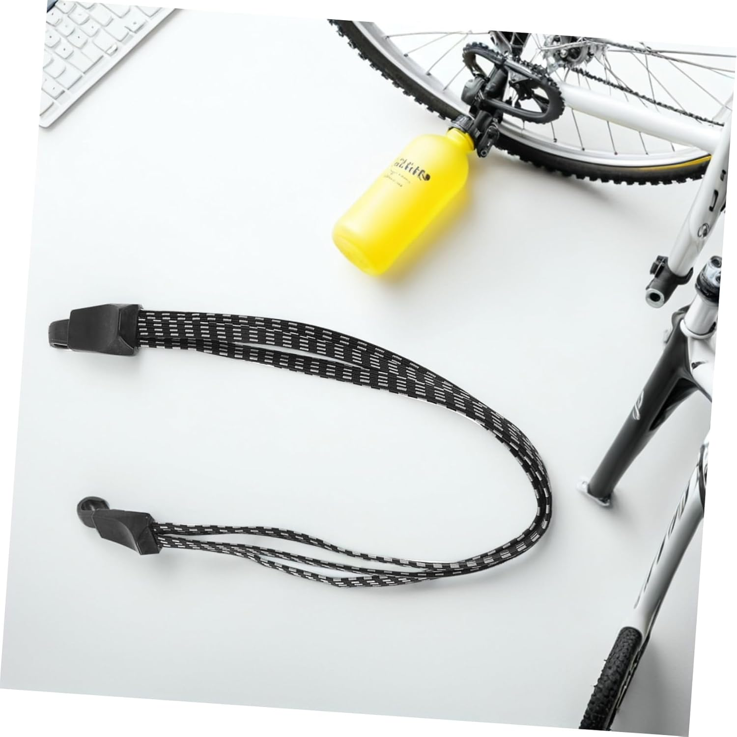 DINHEAROM 4Pcs Elastic Tie down Straps for Bikes Lightweight Flat Bungee Cords for Travel and Mountain Bike Luggage Securement Binding Rope for Bicycle Rack Stability