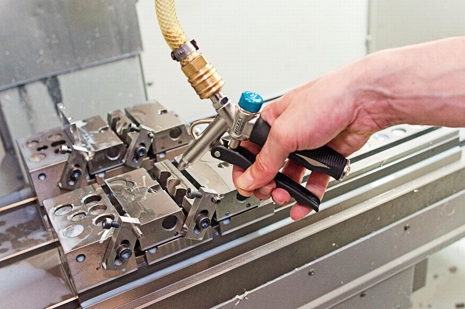 Hazet 9040-4 2-Way Air Blow Gun image number 4