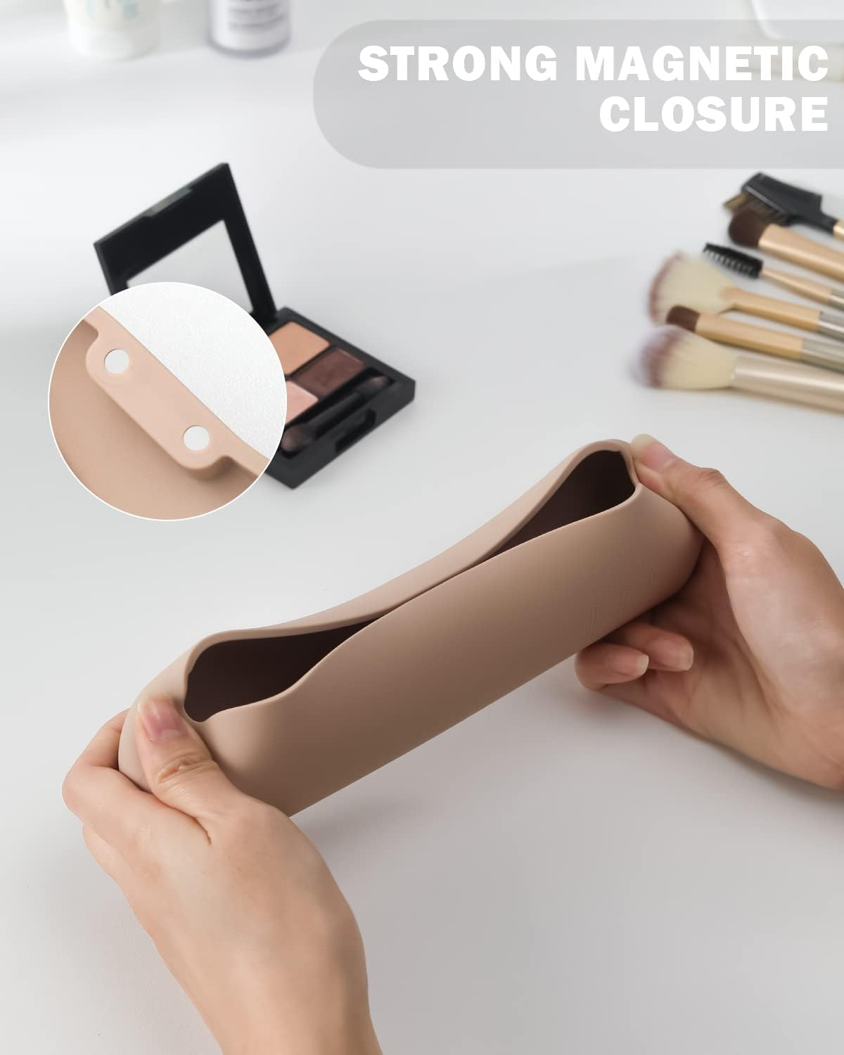 BEZOX Travel Makeup Brush Holder with Magnet Closure - Silicone Make up Brushes Case Cute &ndash; Portable Cosmetic Brush Organizer Pouch - Khaki