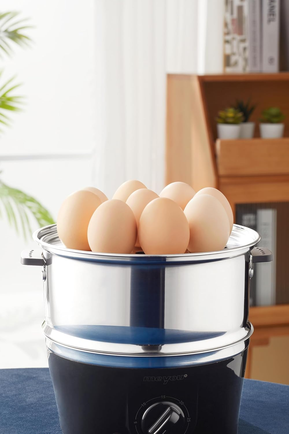 18-Egg Capacity Rapid Egg Cooker: Perfect for Hard-Boiled, Poached, & Scrambled Eggs, with Auto Shut-Off & 30-Minute Timer Settings, 304 Stainless Steel Interior & Exterior