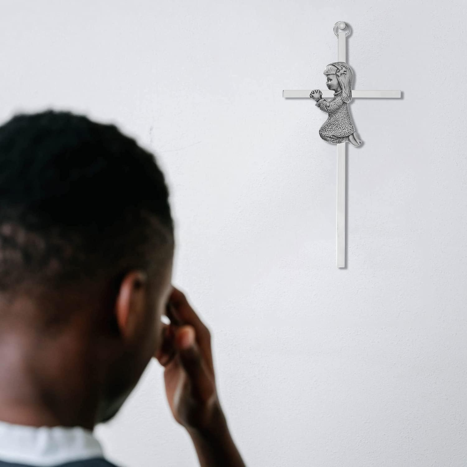 Silver Girl Wall Cross, Blessing Baby Metal Cross, Praying Girl Plaque Wall Decor Cross, Great for Baptism, Perfect for First Holy Communion, Baby Shower, Birthday and Christening