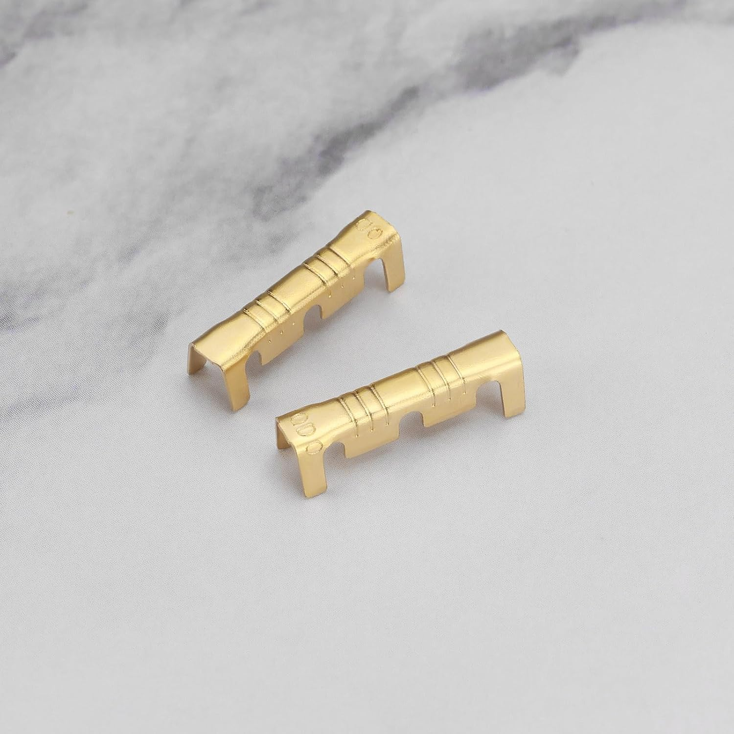 Emagtech 200Pcs Brass Crimp Electrical Connector Wire U-Shaped Terminal, U-Shaped Brass Crimp Terminal Connectors Suitable for Lines 0.5-1.5Mm image number 3