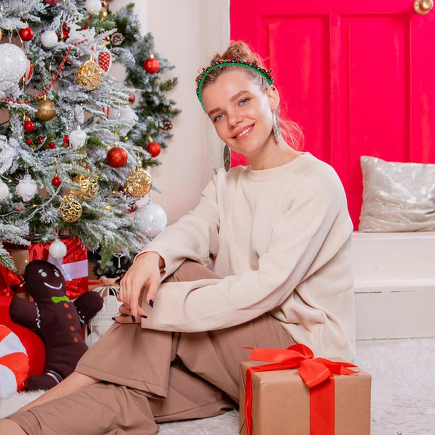 NICENEEDED Pack of 2 Christmas Headbands with Bells Red Green Gold Tone Christmas Bells Hair Band for Women Hair Accessories for Christmas Parties