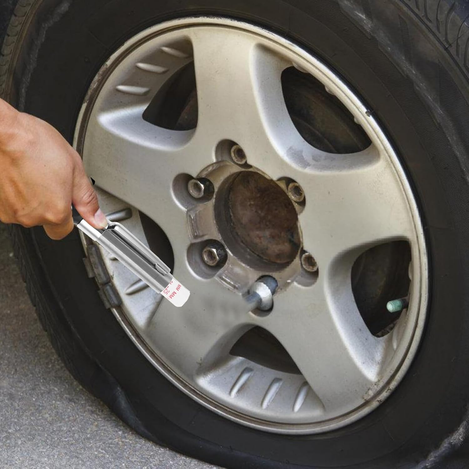 Gatuida Digital Tread Depth Gauge 0-25Mm Accuracy Automotive Tire Depth Tool Easy to Use for Mechanics Enthusiasts image number 2