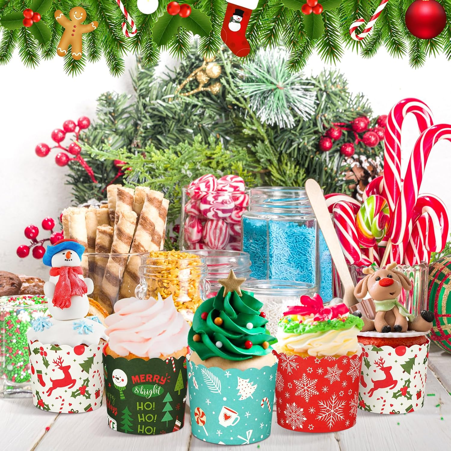 Uiifan 200 Pcs 6 Oz Muffin Cupcakes Christmas Baking Paper Cups Greaseproof Baking Cup Christmas Muffin Paper Cups 4 Styles Xmas Baking Paper Cup Christmas Party Supplies for Cake Balls Candies image number 1