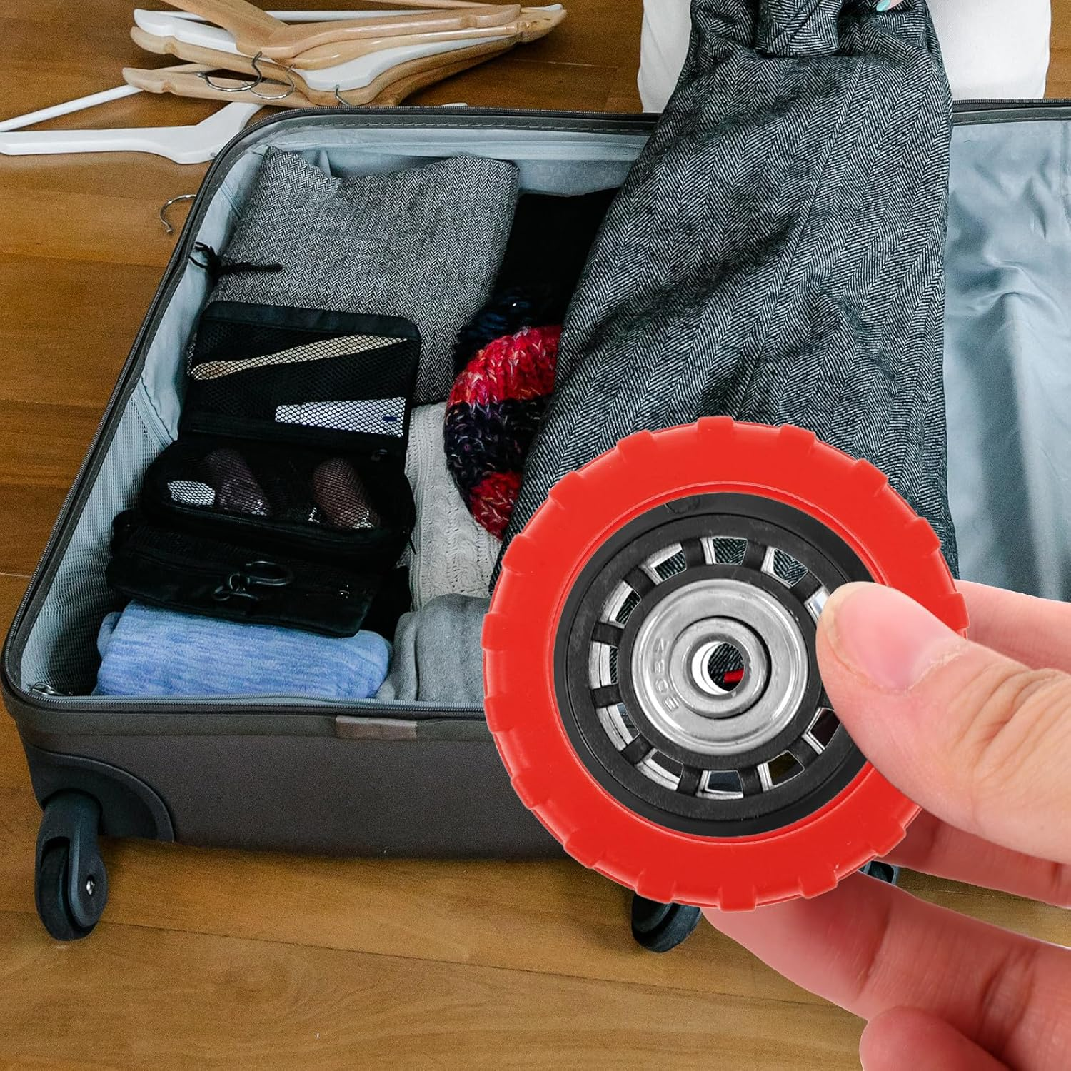 CLISPEED Suitcase Feet Protectors 8Pcs Silicone Luggage Wheel Covers Anti-Slip Shock Absorbing Travel Gear for Small Bags image number 4