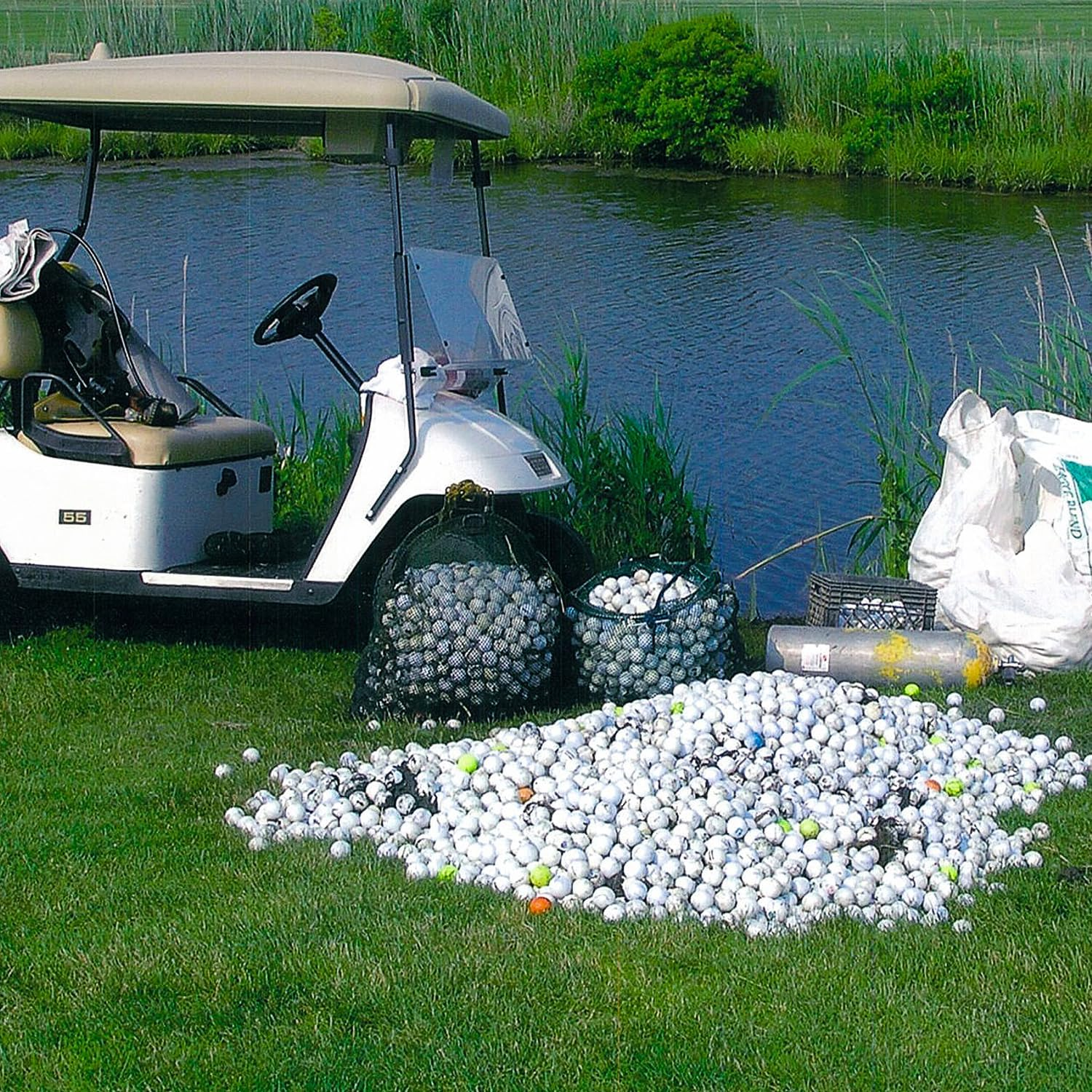 Second Chance Golf Lakeballs, Mixed Distance Golf Balls, Recycled Grade a White, Used Golf Balls for All Golfers image number 2