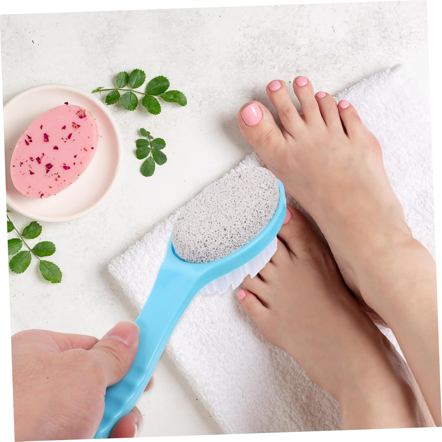 CANIGHT Foot Exfoliator Brush Pumice Stone Double-Sided Foot File for Travel and Home Use image number 6