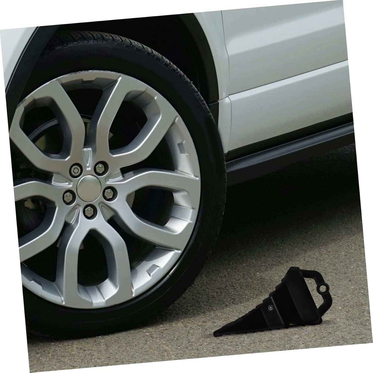 HORIALENCE Car Wheel Skid Prevention Tire Stoppers for Garage Rv Tire Protection Parking Pads Truck Wheel Stabilizers image number 1