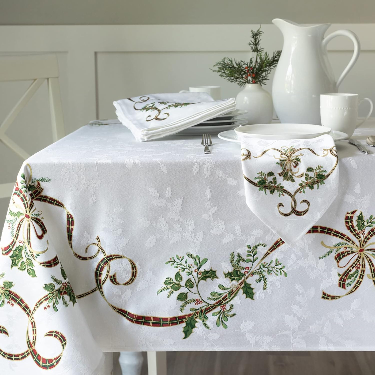 Benson Mills Ravenna Holiday Yarn Dyed Jacquard Fabric Table Cloth, Table Cover, Holiday, Winter and Christmas Tablecloth (60'' X 84'' Rectangular, Ravenna)