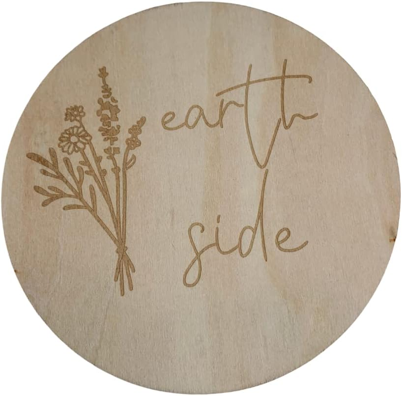 Wooden Baby Announcement Disc &ndash; Newborn Photo Prop & Keepsake Sign | Baby Gift | Birth Announcement Plaque &ndash; Multiple Designs Available (Hello I'M New Here) image number 2