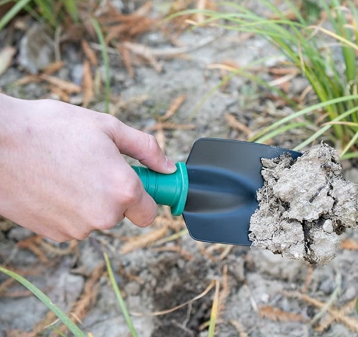 Gardening Tool Set (With Dedicated Case), 5-Piece Set [Set Contents: Large Scoop, Small Scoop, Gardening Scissors, Ninja Rake, Spray Bottle] image number 5