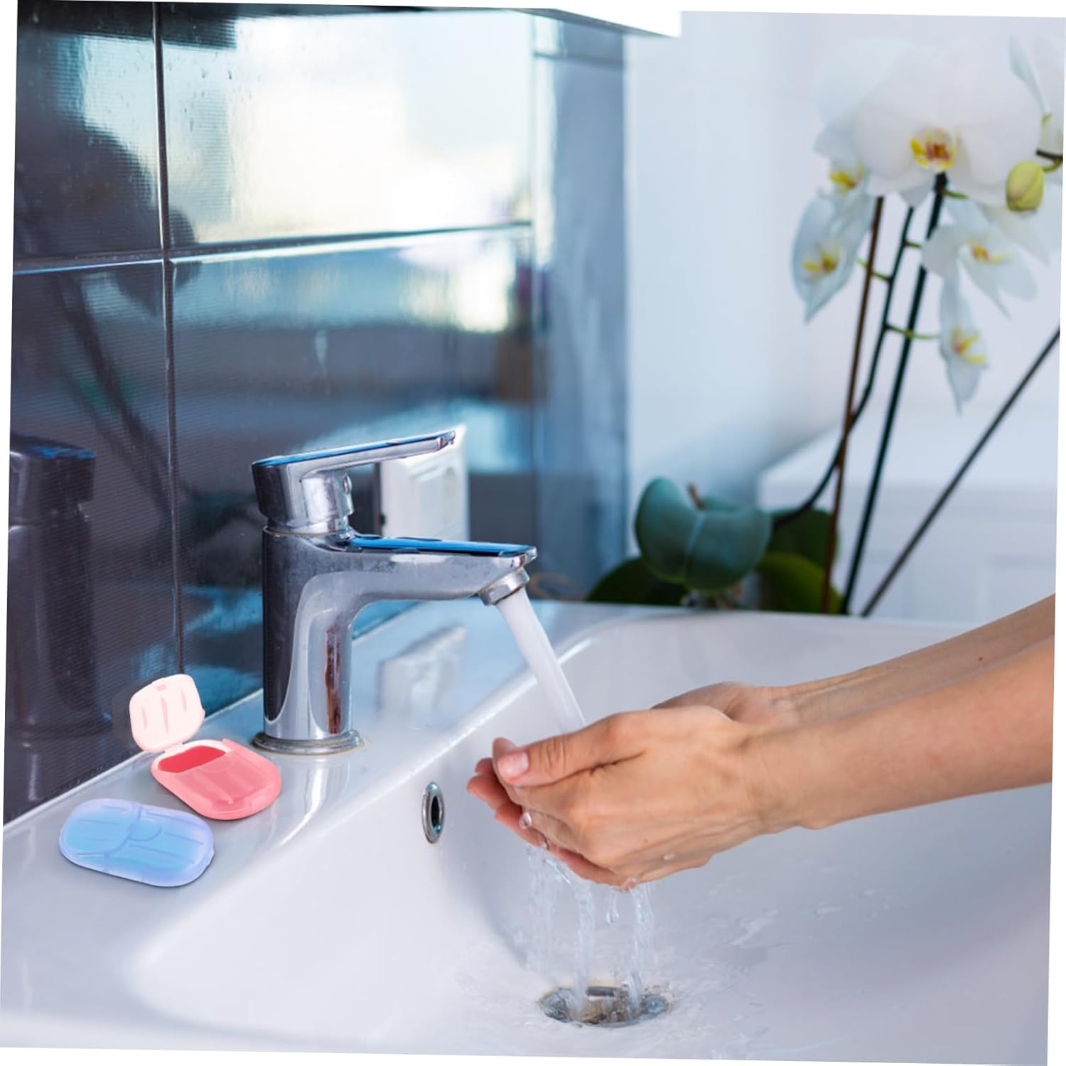 GALPADA 120Sheets Portable Paper Soap of Travel-Friendly Soaps for Camping Hiking and Outdoor Activities Convenient Hand Washing for Hotels and Public Toilets Fragrant Options image number 1