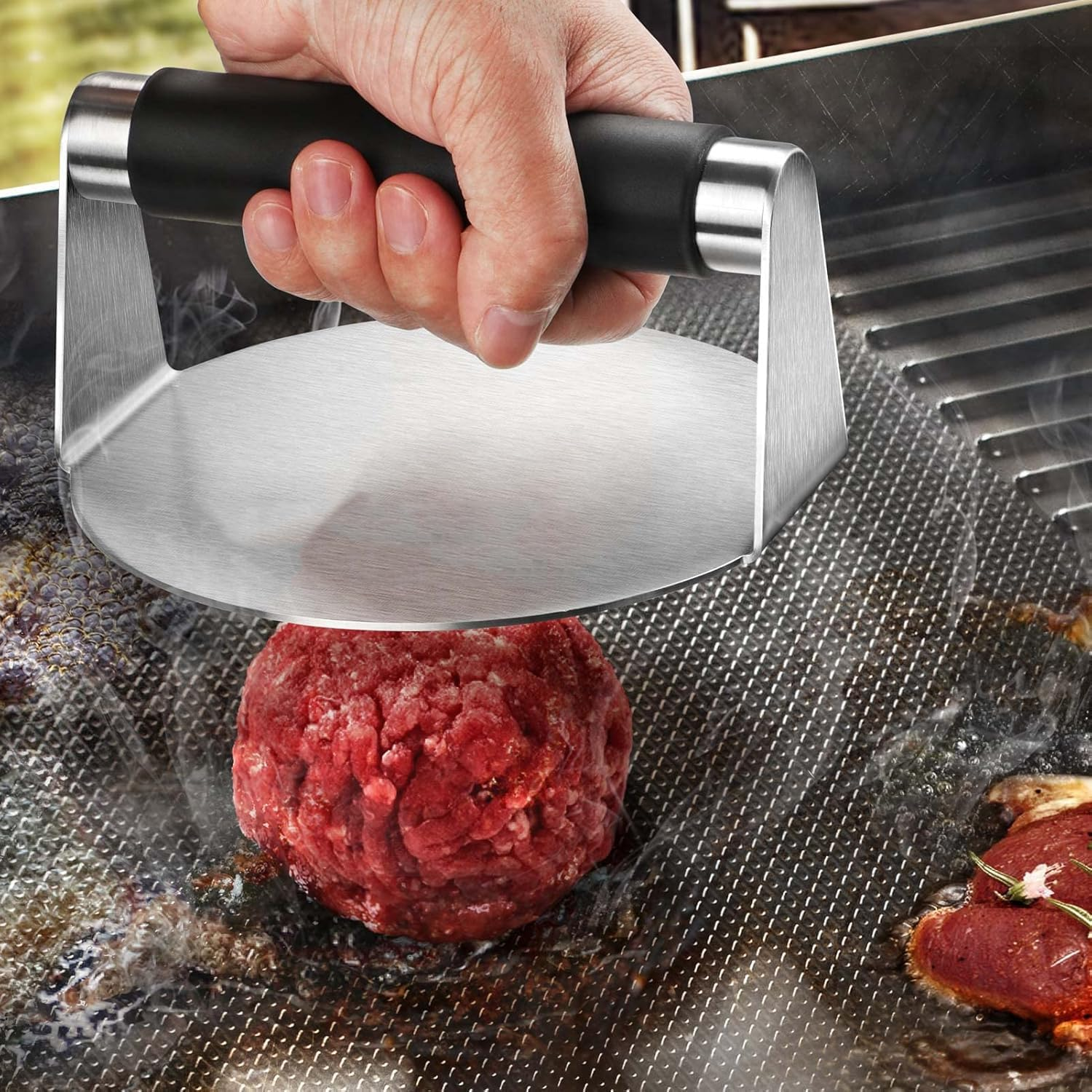 Grillpress BBQ Smash Burger Press Heavy Duty, 14Cm round Stainless Steel Patty Smasher with Heat-Resistant Silicone Handle for Juicy Hamburgers, Chicken, Paninis & Sandwiches image number 2