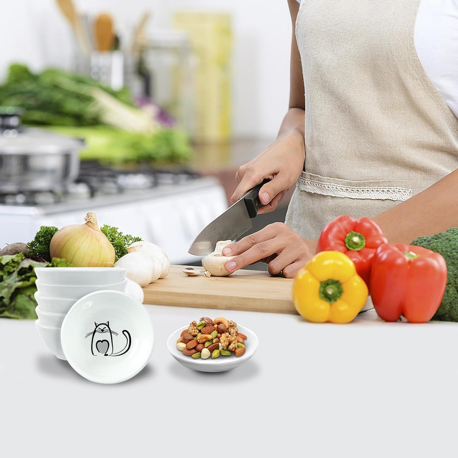 Super Cute Cat Ceramic Sauce Dish,Mini Side Seasoning Dish,Condiment Dishes,Sushi Soy Dipping Bowl,Snack Serving Dishes,Meow Porcelain Small Saucer Set(Set of 6) (7Cm) image number 5