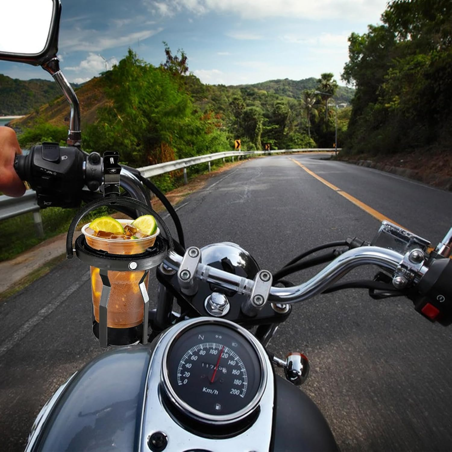 Gyroscopic Self-Leveling Cup Holder, 1Pc Gyroscopic 360&deg; Rotatable Universal Cup Holder Expander Clamp, Anti-Spill Gyroscopic Cup Holder for Car or Bike, Black image number 4