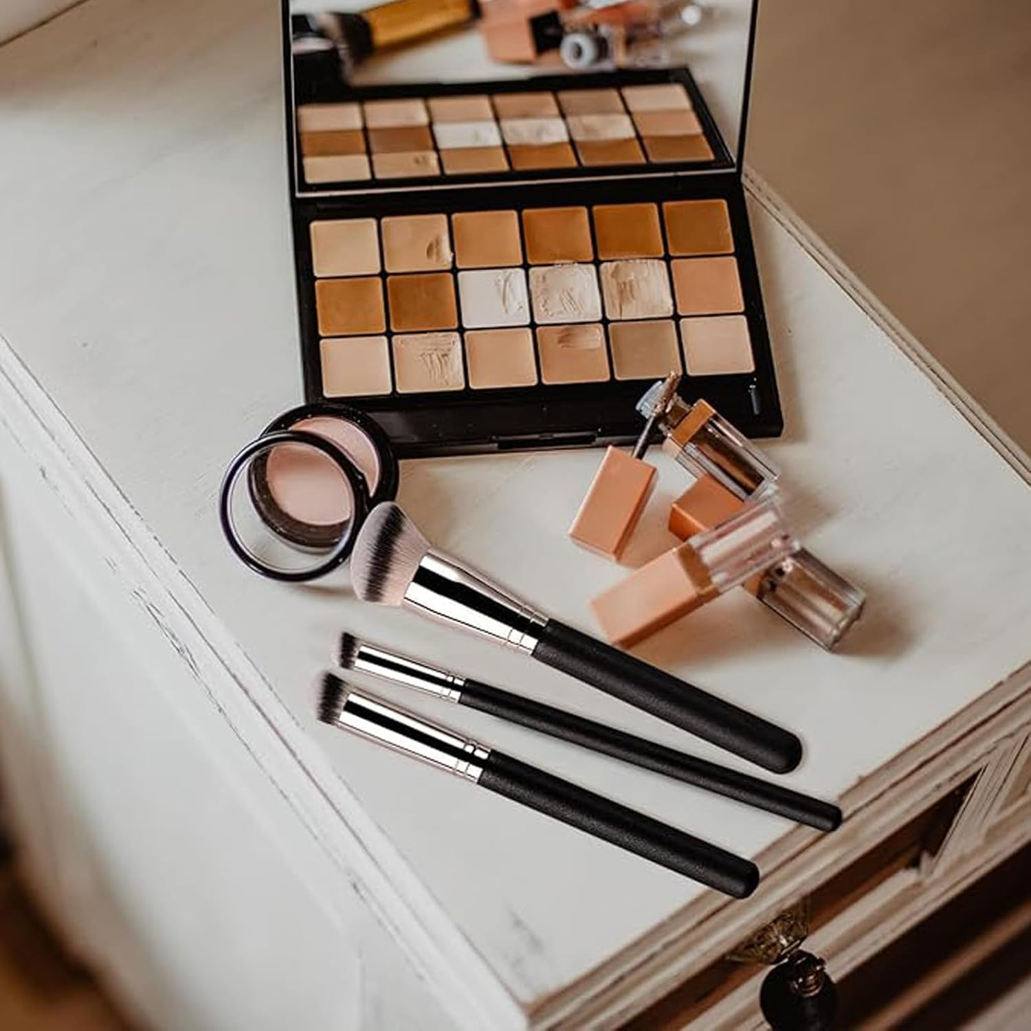 3Pcs Foundation Concealer Brush, Slanted Foundation Brush for Liquid Makeup, Precise Makeup Brushes for Blending Cream, Powder, Buffing, Stippling, under Eye Concealer image number 6