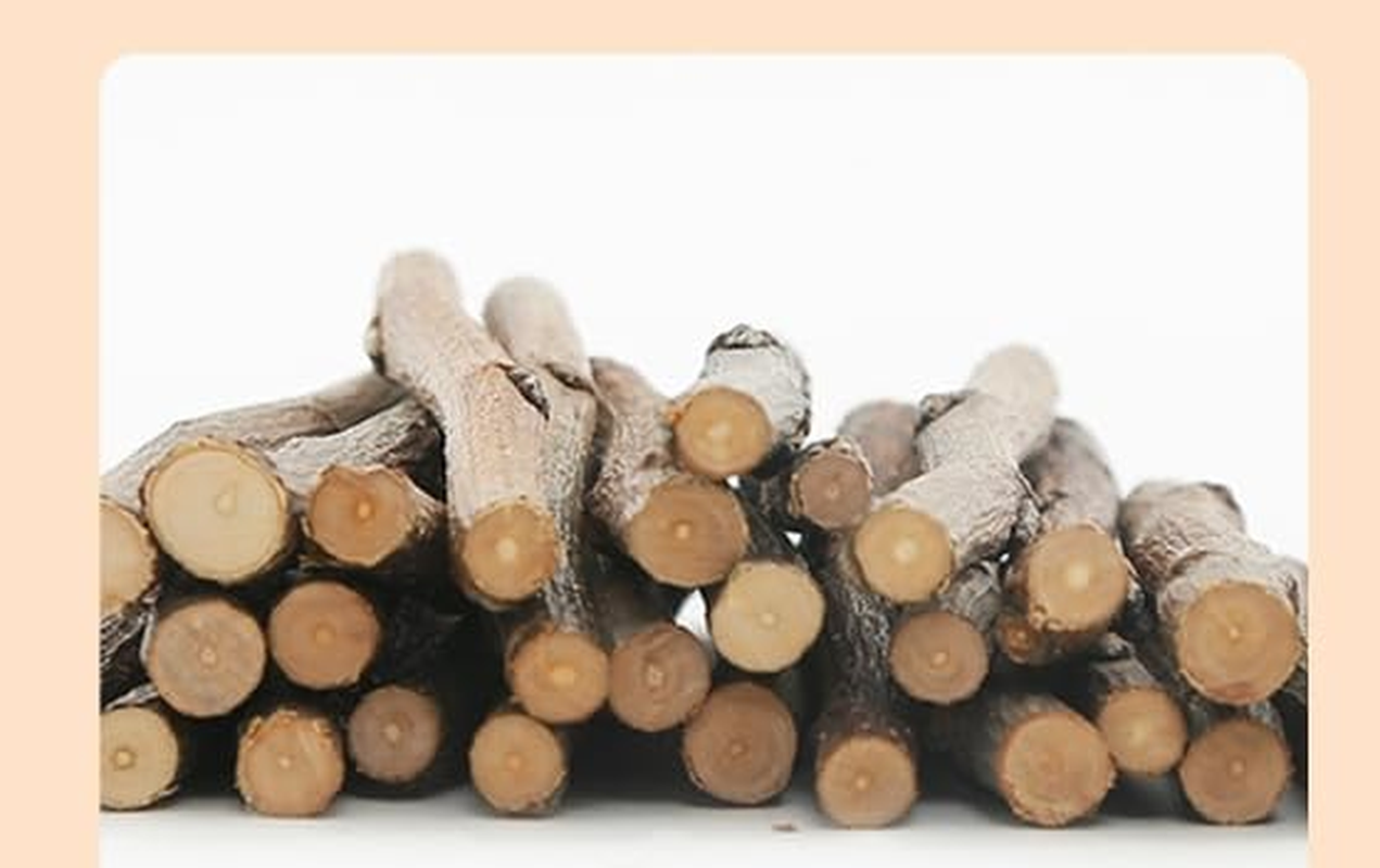 JCBCKJ Apple Sticks Small Animals Molar Wood Treats Toys for Rabbits Chinchillas Guinea Pig Hamster Gerbil Bunny and Small Animal Chew Stick Toys (50G) image number 3