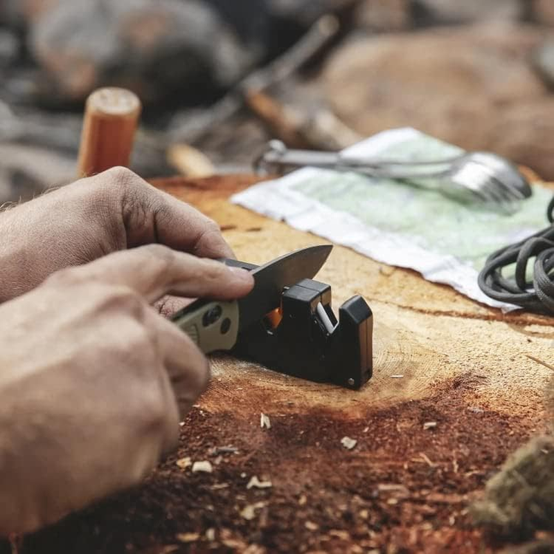 WORK SHARP Pivot plus Knife Sharpener &ndash; WSEDCPVP-I Work Sharp Pivot plus Knife Sharpener &ndash; Compact Pocket Knife and Fish Hook Sharpener image number 3