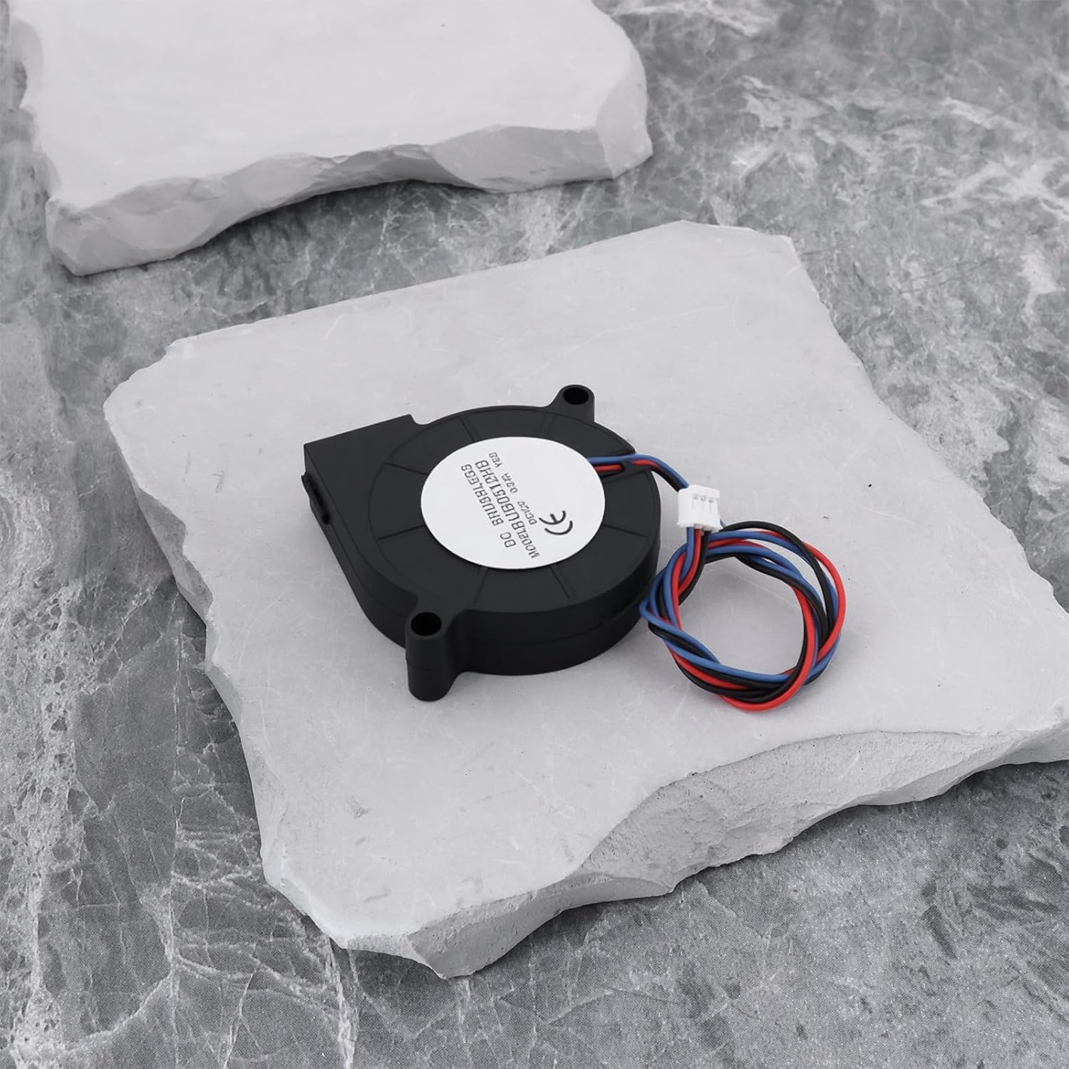 VGOL DC Brushliess 3-Pin Blower Fan BUB0512HB Cooling Fan for DIY Computer Case, DC12V 0.24A image number 5