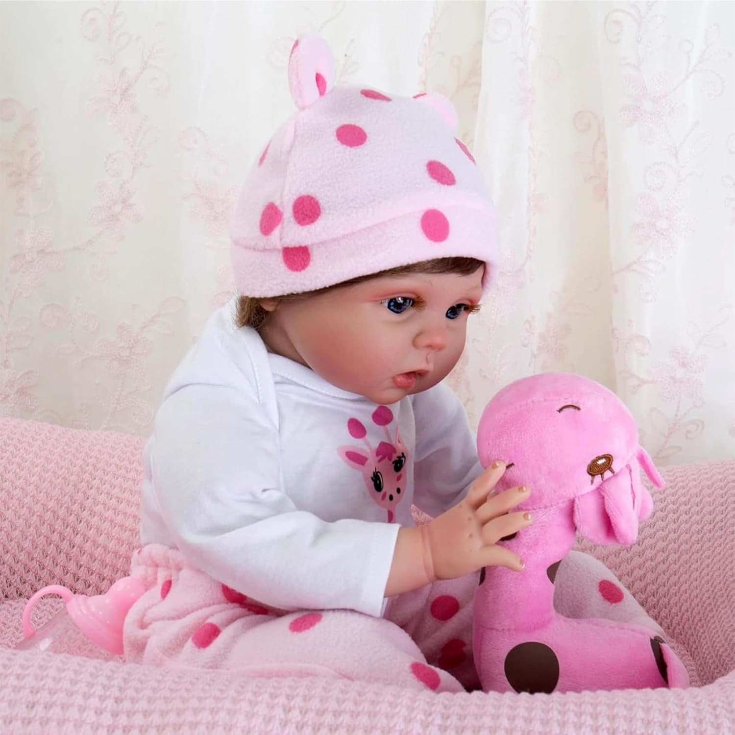 Reborn Baby Dolls Girl 22-Inch Realistic-Newborn Baby Dolls with Weighted Soft Cloth Body, Real Life Cute Reborn Dolls with Gift Box for Kids Age 3+ image number 6
