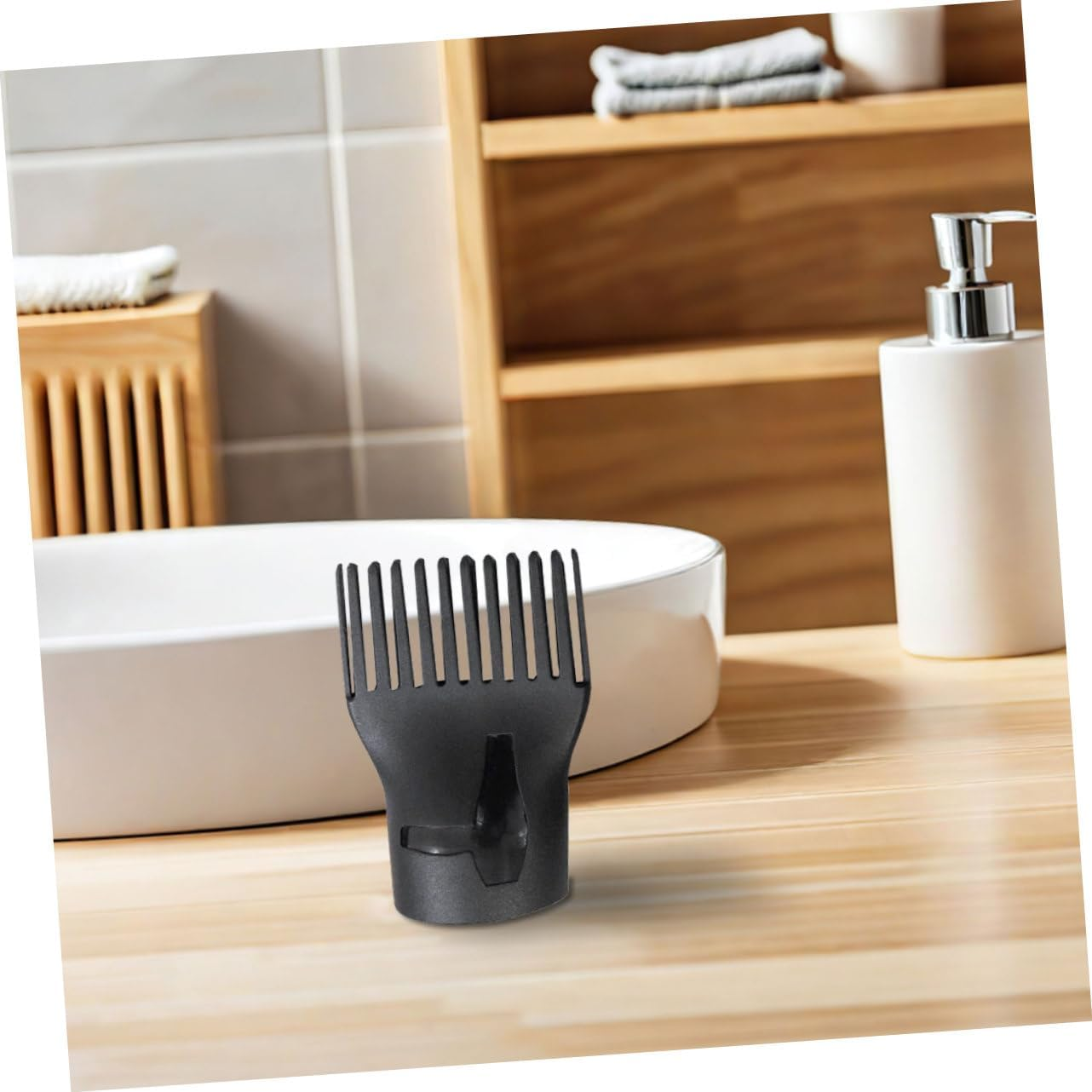 LIFKOME 4Pcs Heat Resistant Plastic Hair Dryer Nozzle Attachment Duckbill Flat Blow Nozzle for Focused Airflow Control Styling Tool for Professional Barber Shop and Home Use image number 4