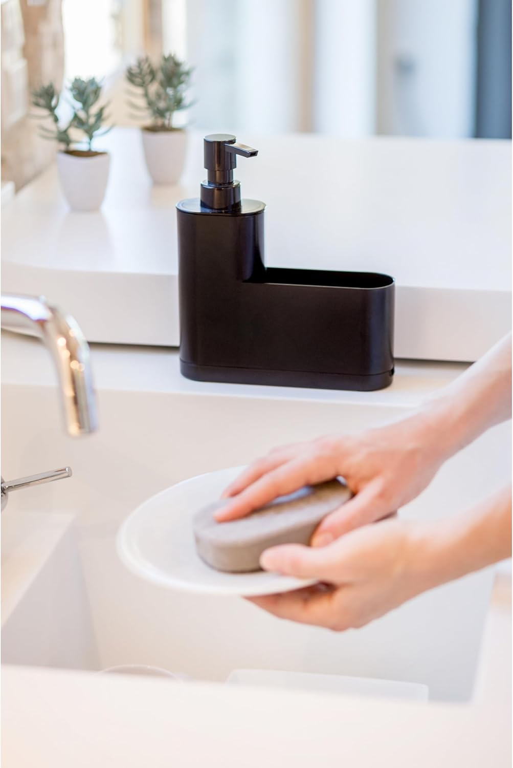 Vigar Rengo Black Monobloc Sink Caddy 4-Pieces Set image number 3