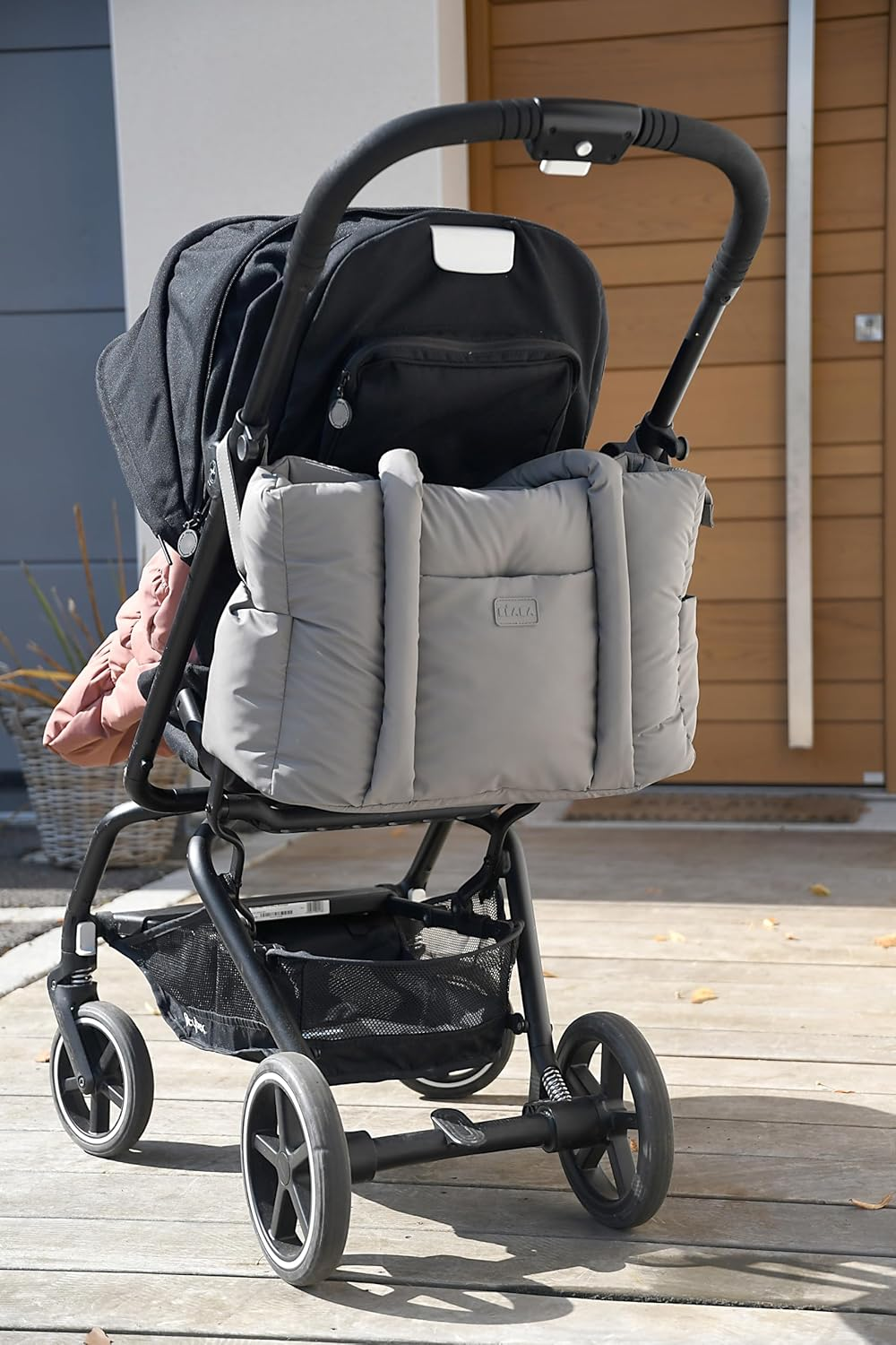 B&Eacute;ABA, Baby Diaper Bag, Multiple Compartments - Blue image number 3