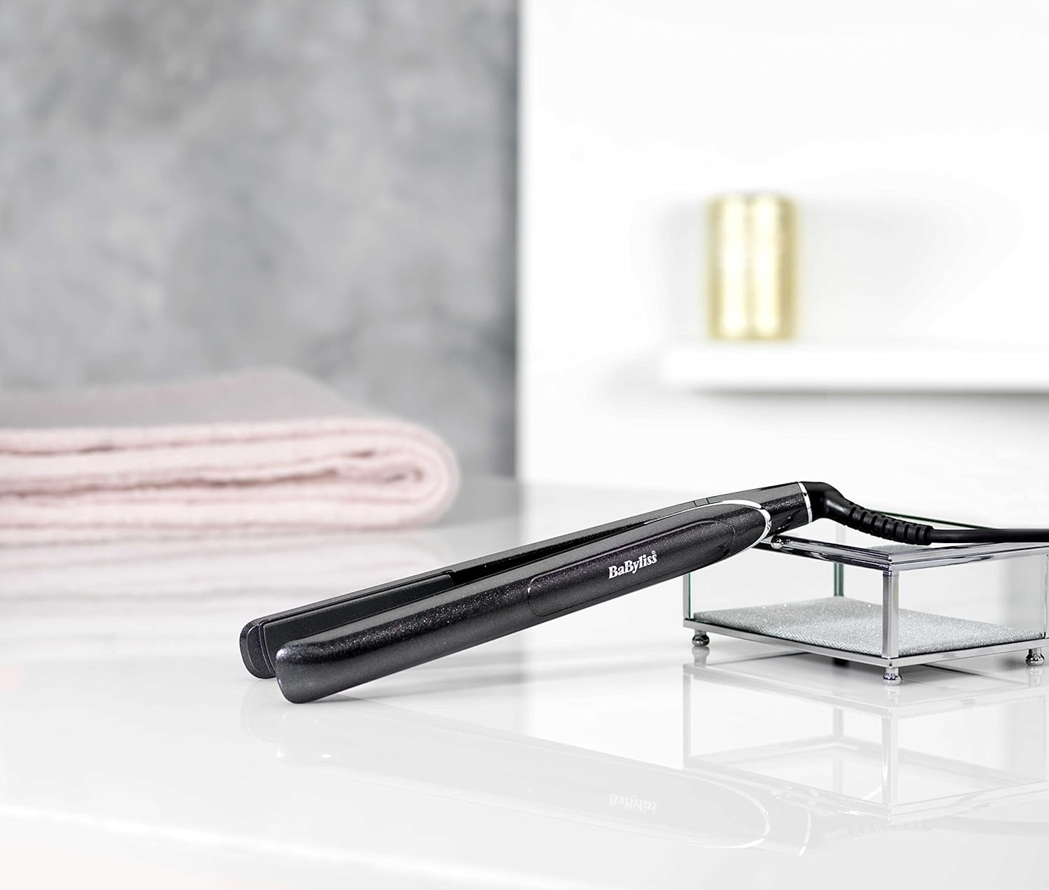 Babyliss Platinum Diamond Straightener ST259E, Professional Hair Straightener with Super Ion Technology, Memory Function & Diamond Ceramic Plates